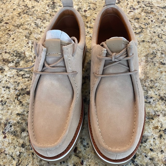 Stunning Brown Tan Suede Shoes Rubber Soles 
Size 9  Retails for $340 - Picture 1 of 6